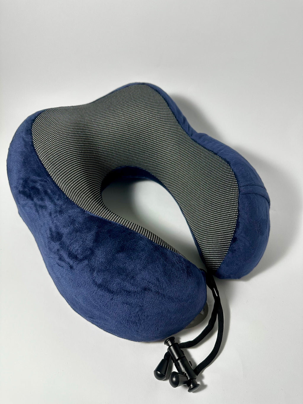 Ergonomski putni jastuk