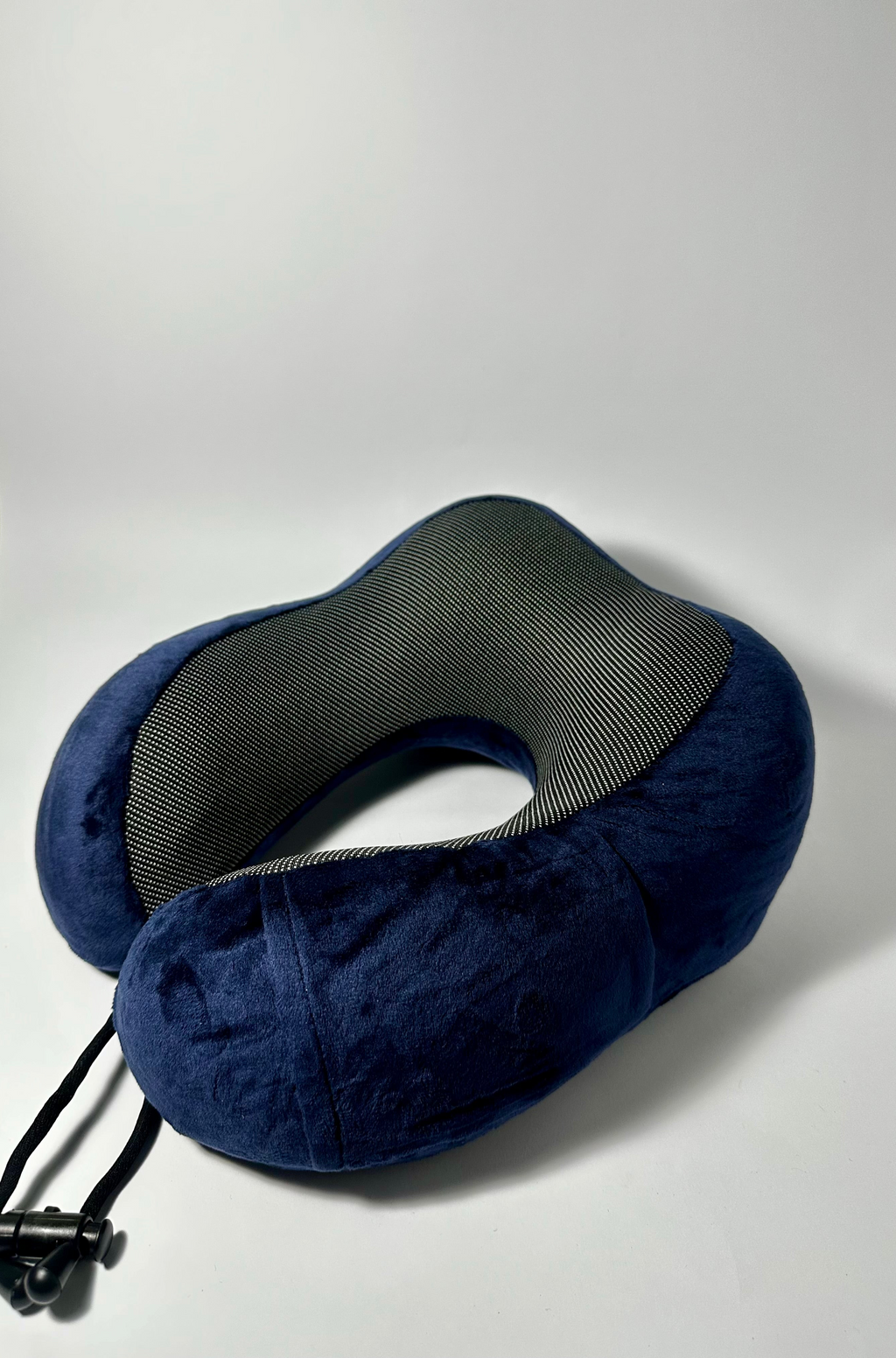 Ergonomski putni jastuk